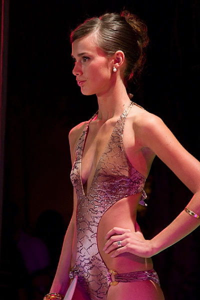 7721_127.jpg